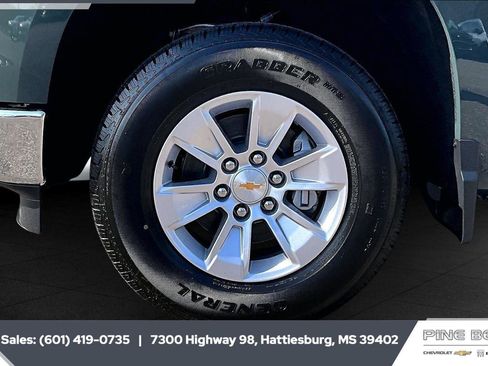New 2026 Chevrolet Silverado 1500 LT w/ LPO, Dark Essentials Package RWD image 5