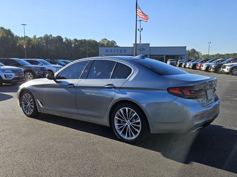 Used 2022 BMW 530i xDrive w/ Convenience Package image 9