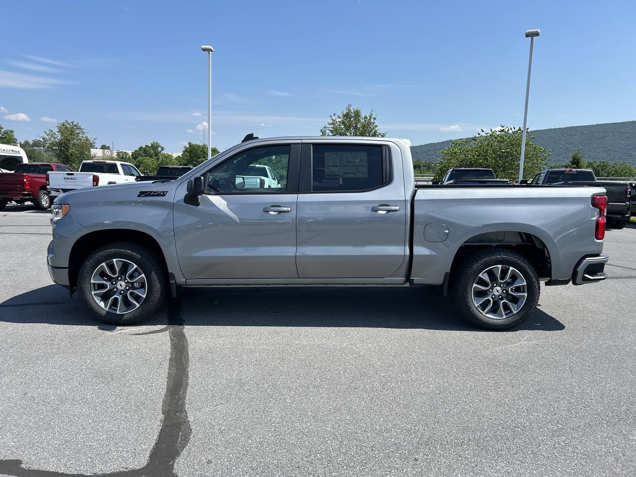 New 2026 Chevrolet Silverado 1500 RST AWD/4WD image 4