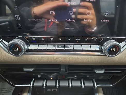 New 2026 GMC Canyon Denali AWD/4WD image 24