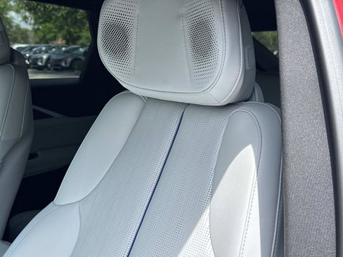 Certified 2024 Cadillac Lyriq Luxury RWD image 14