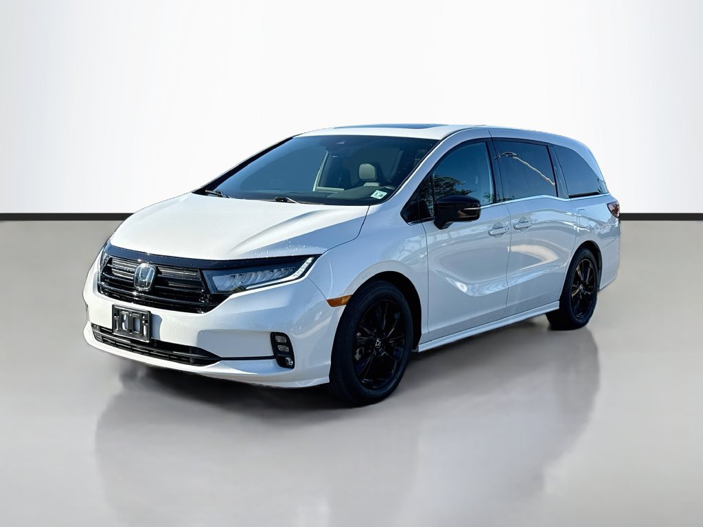Used 2023 Honda Odyssey Sport image 3