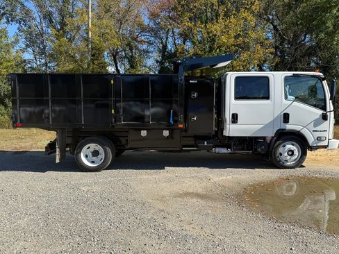 New 2026 Isuzu NPR RWD image 10