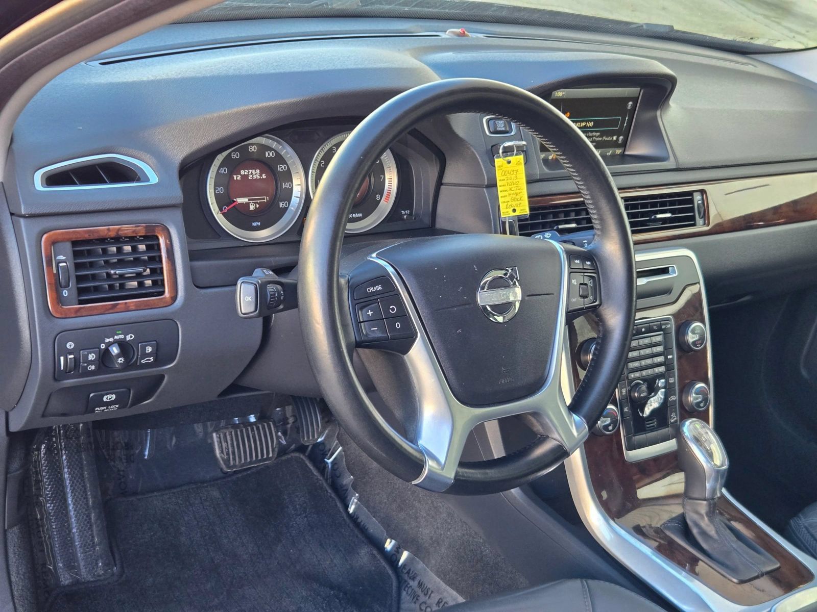 Used 2013 Volvo XC70 3.2 AWD/4WD image 11