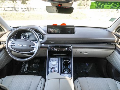 Used 2021 Genesis GV80 2.5T AWD/4WD image 12