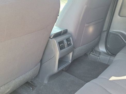 Certified 2024 Nissan Rogue S FWD image 15