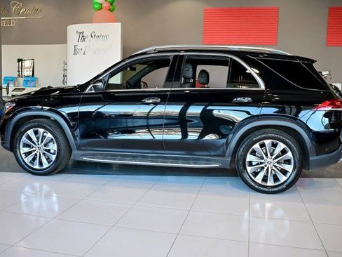 Used 2022 Mercedes-Benz GLE 350 4MATIC w/ Premium Package image 8