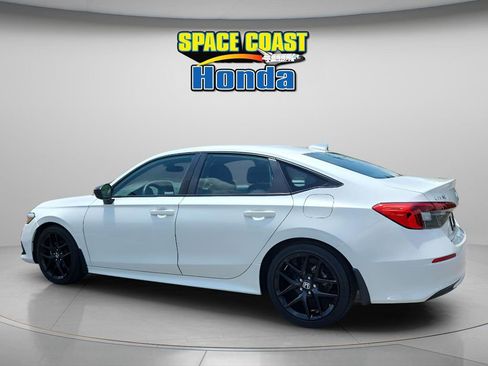Certified 2022 Honda Civic Sport image 9