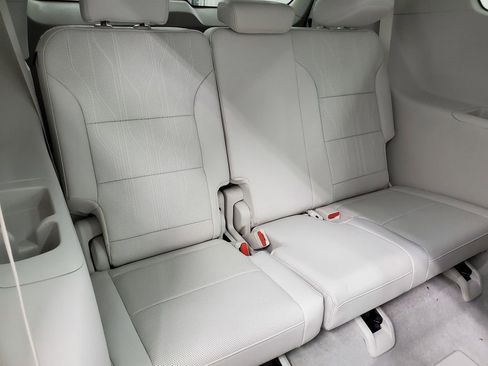 New 2026 Buick Enclave Avenir w/ Super Cruise Package image 23