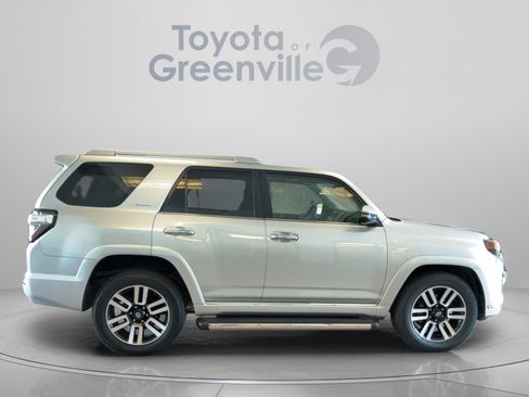 Used 2020 Toyota 4Runner Limited AWD/4WD image 7