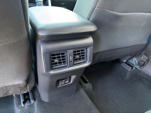 Used 2025 Toyota RAV4 XLE w/ Convenience Package image 24