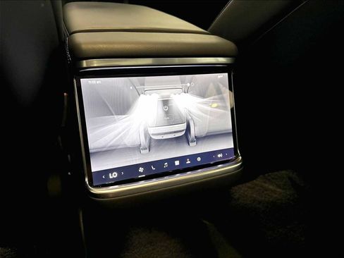 Used 2024 Tesla Model S AWD/4WD image 28