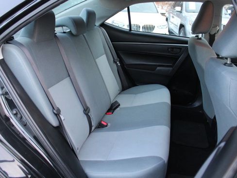 Used 2016 Toyota Corolla L image 27