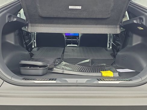 New 2026 Toyota C-HR AWD/4WD image 10