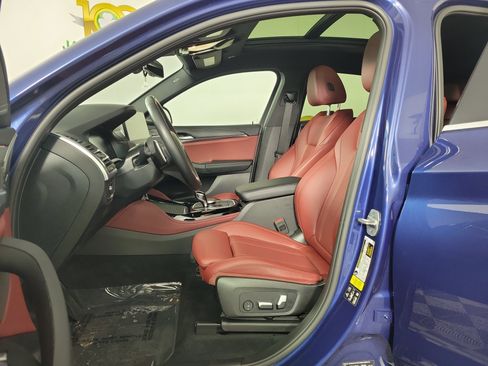 Certified 2023 BMW X4 xDrive30i w/ Premium Package image 9