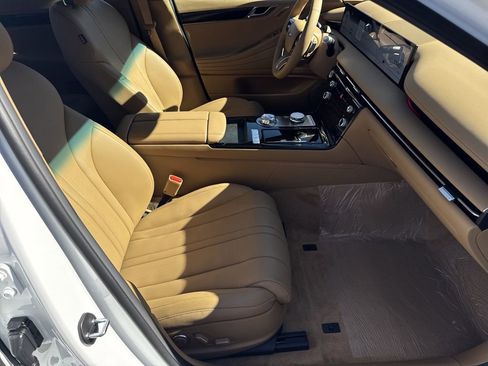 New 2026 Genesis G80 2.5T image 13