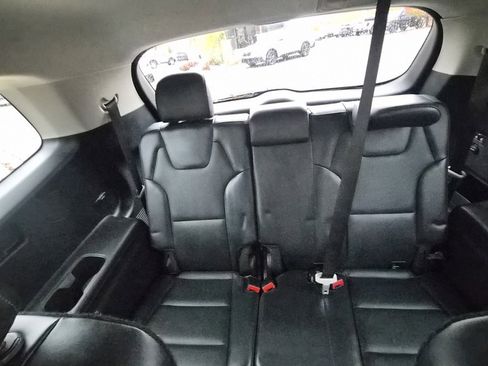 Used 2020 Kia Telluride S image 21