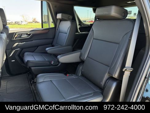New 2026 GMC Yukon Denali w/ Sun & Power Step Package image 22