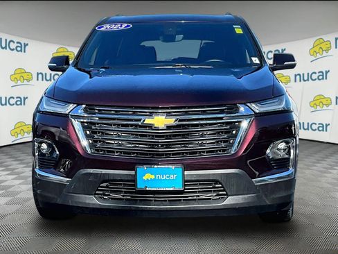 Used 2023 Chevrolet Traverse LT w/ LT Premium Package AWD/4WD image 2