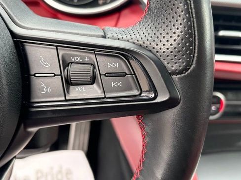 Used 2021 Alfa Romeo Stelvio Ti Sport image 24