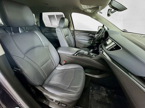 Used 2020 Buick Enclave Essence w/ LPO, Floor Liner Package FWD image 37