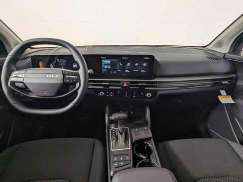 New 2026 Kia Sportage LX FWD image 14