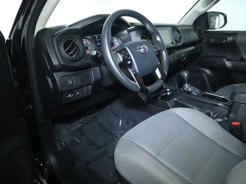 Certified 2023 Toyota Tacoma SR AWD/4WD image 17