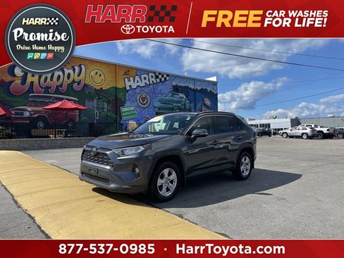 Used 2019 Toyota RAV4 XLE w/ Convenience Package AWD/4WD image 1