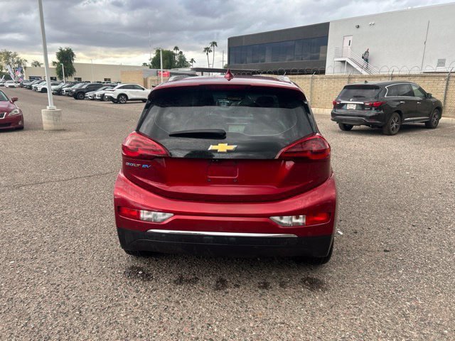 Used 2017 Chevrolet Bolt Premier w/ Driver Confidence II Package FWD image 6