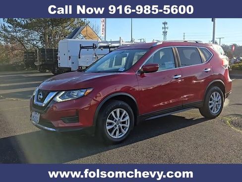 Used 2017 Nissan Rogue SV image 5