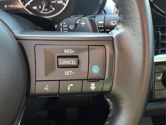 Used 2024 Nissan Pathfinder SV w/ Black Appearance Package AWD/4WD image 28