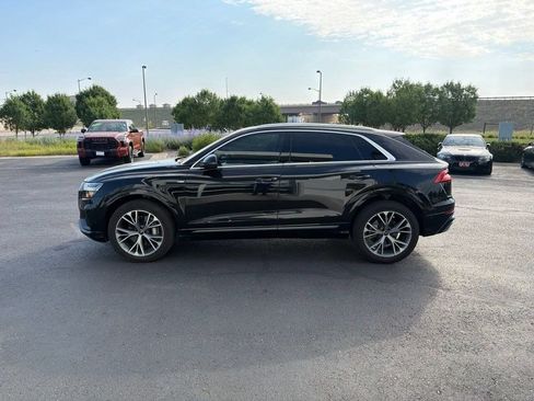 Used 2023 Audi Q8 Premium Plus AWD/4WD image 2