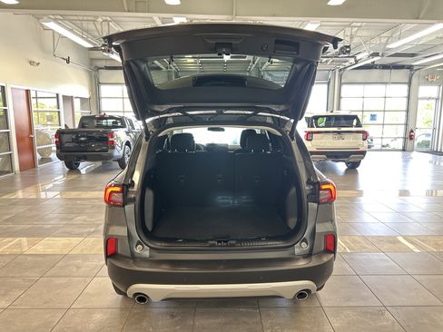 Used 2023 Ford Escape Active w/ Tech Pack #1 AWD/4WD image 27