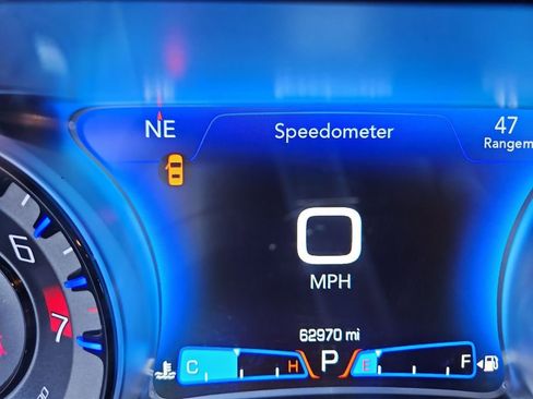 Used 2023 Chrysler 300 S image 16