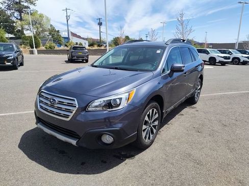 Used 2017 Subaru Outback 2.5i Limited AWD/4WD image 7