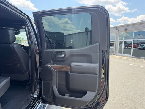 Used 2021 Chevrolet Silverado 1500 High Country w/ Safety Package II AWD/4WD image 35