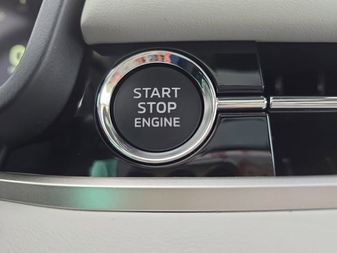 New 2026 Mitsubishi Outlander SEL AWD/4WD image 23