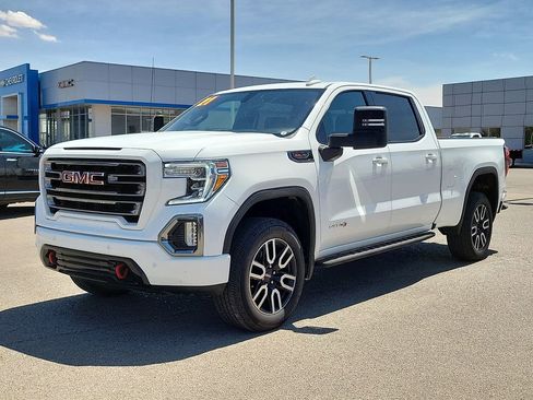 Used 2021 GMC Sierra 1500 AT4 w/ AT4 Preferred Package AWD/4WD image 5