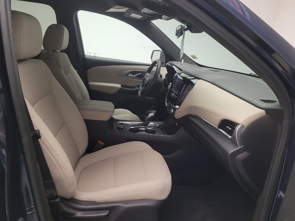 Used 2022 Chevrolet Traverse LS FWD image 21