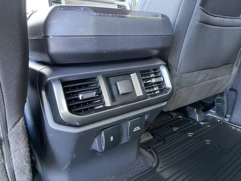 Used 2022 Ford F150 XLT w/ Equipment Group 302A High AWD/4WD image 7