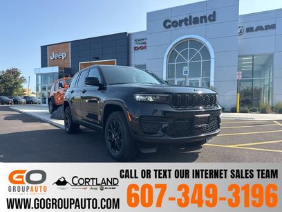 New 2025 Jeep Grand Cherokee Altitude