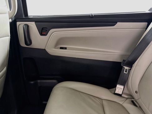 Used 2026 Honda Odyssey Touring image 28