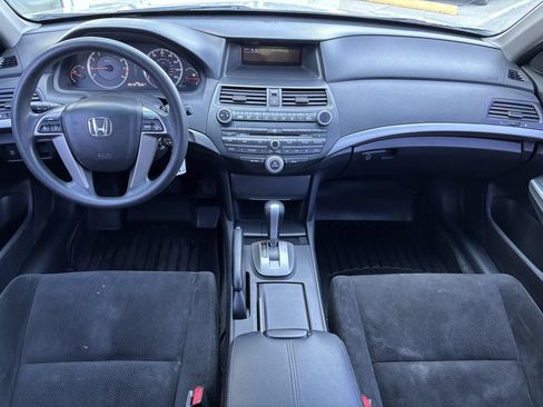 Used 2009 Honda Accord EX image 19