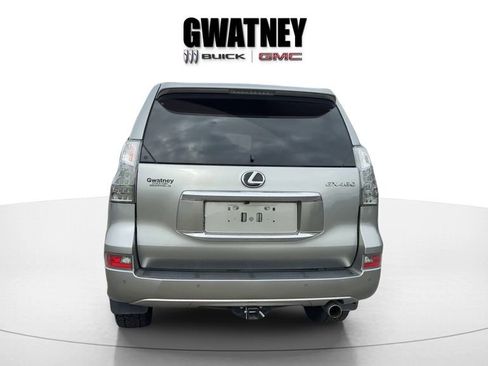 Used 2022 Lexus GX 460 Premium w/ Premium Package AWD/4WD image 6