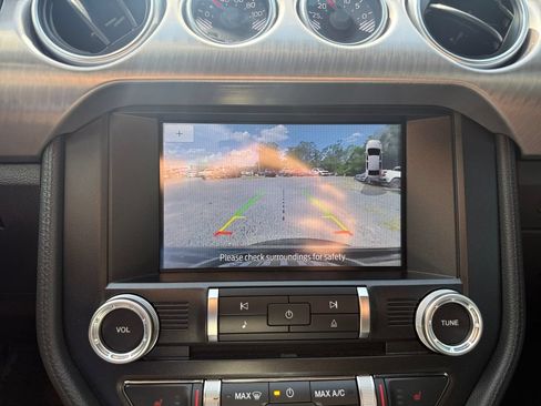 Used 2019 Ford Mustang Bullitt w/ Bullitt Electronics Package RWD image 32