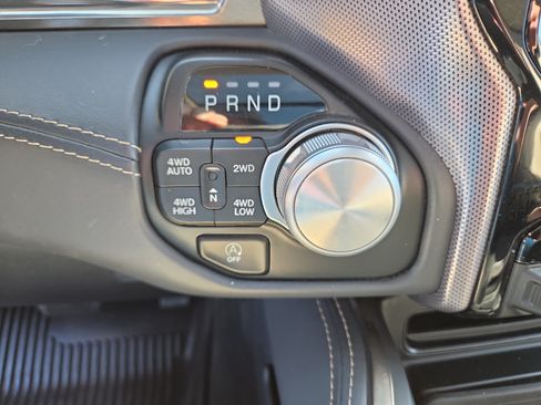 Used 2020 RAM 1500 Limited AWD/4WD image 7