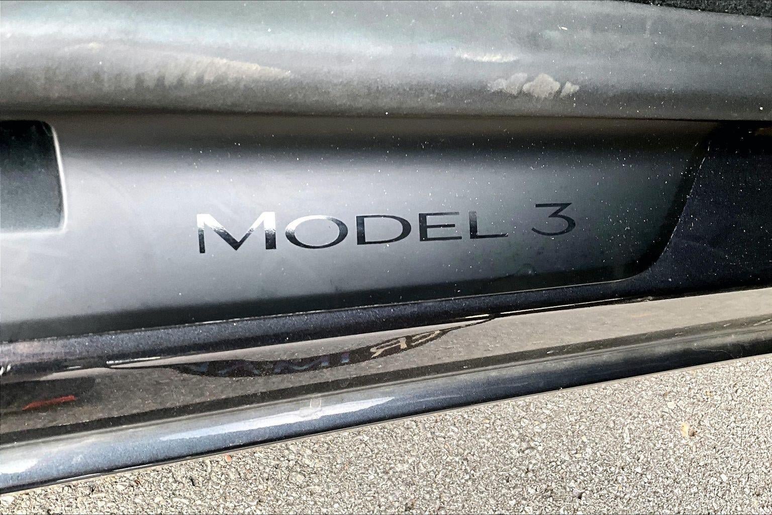 Used 2025 Tesla Model 3 Long Range AWD/4WD image 8