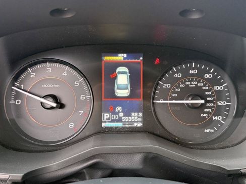 Used 2021 Subaru Crosstrek 2.0i Premium image 15