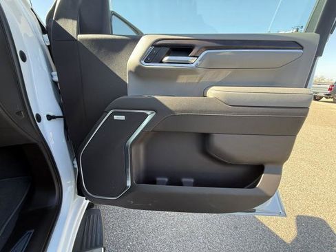 Used 2023 GMC Sierra 1500 SLT image 31