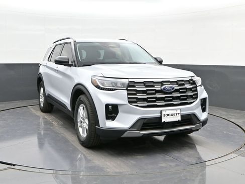 New 2026 Ford Explorer Active w/ Active Comfort Package image 22